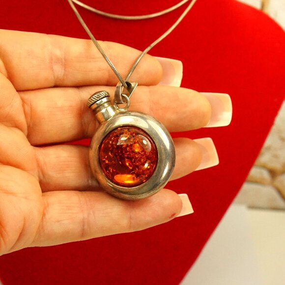 Rare PERFUME BOTTLE PENDANT With 23" Chain, Amber Set In 925 Silver, Rare Gift - Picture 9 of 11